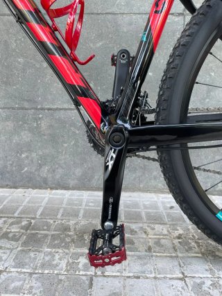 Bicicleta Scott Contessa Scale 700 RC Carbon
