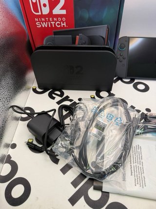 Nintendo Switch 2 Console + Scatola e Accessori