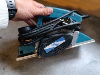 Cepillo Eléctrico Virutex 700W