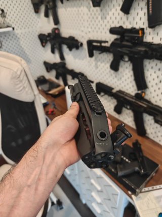 Recibidor AUG