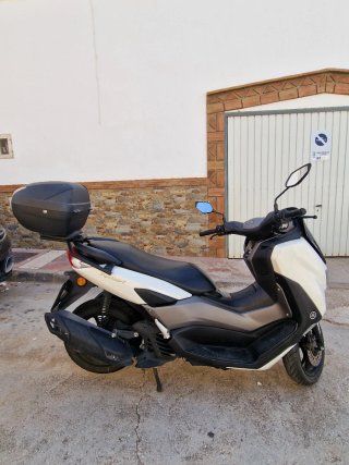 Yamaha Nmax 125cc Blanca
