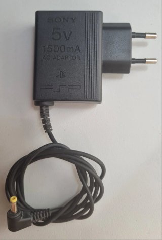 Cargador original psp solo venta