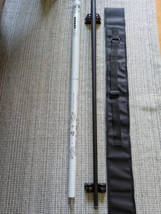 Taco de billar de fibra de carbono y funda