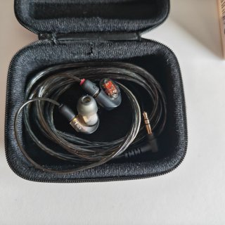 Audio-Technica ATH-E70 Auriculares Monitor
