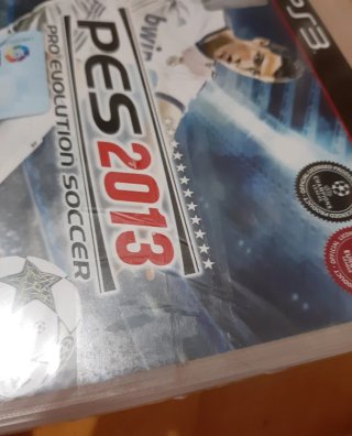 Pack PES 2013 con mando Black Fire Bluetooth ps3