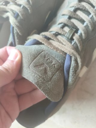 Zapatillas Veja verdes y blancas