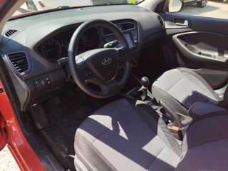 SIN ENTRADA! Hyundai i20