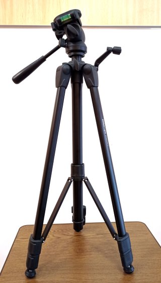 Trípode swiss+pro Advance RF-51