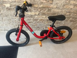 Bicicleta B'twin Roja