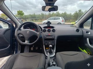 Peugeot 308 2013