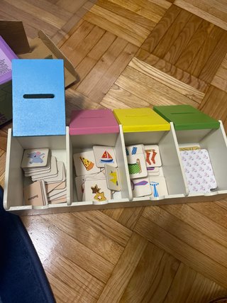 Juego educativo Sort in the Box