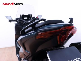 YAMAHA T-MAX 560 TECH MAX