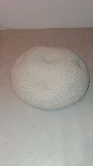 Puff beige de tela