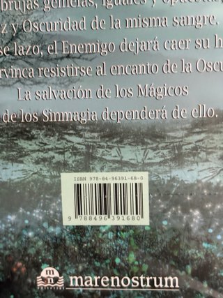 Libro Fairy Oak El encanto de la oscuridad
