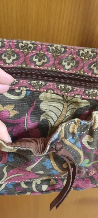 Bolso de hombro con estampado floral