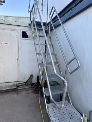 Escalera zanca para andamio segunda mano