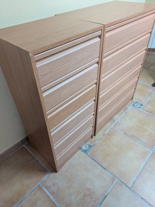 Cómoda y zapatero de madera