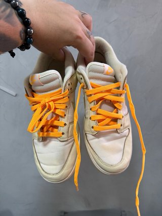 Zapatillas Nike Dunk Beige y Naranja