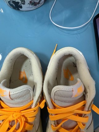 Zapatillas Nike Dunk Beige y Naranja
