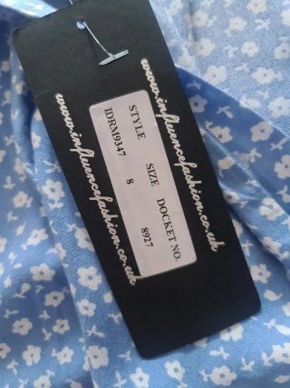 Vestido estampado floral azul