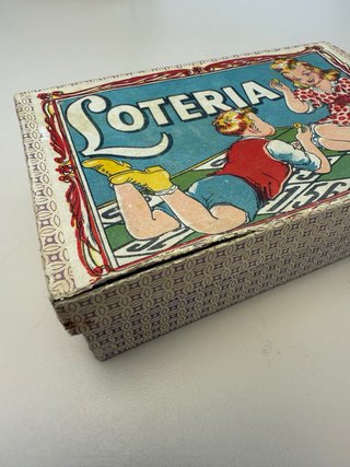 Antiguo juego de bingo loteria. Años 50.