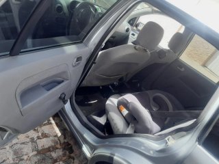 Ford Fusion 2004