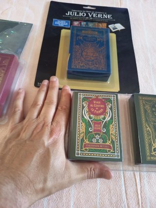 Libros en miniatura