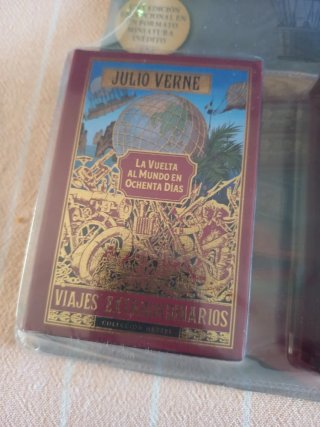Libros en miniatura