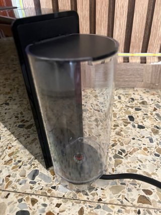 Cafetera Krups Nespresso Essenza Mini