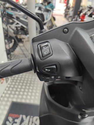 Honda Vision Revisada - Neumáticos Nuevos