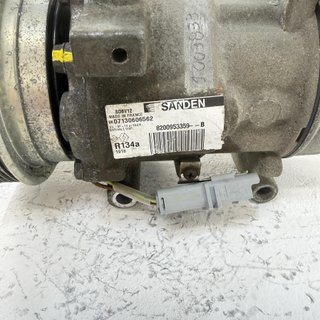 Compresor aire acondicionado Renault Kangoo 1.5dci 8200953359