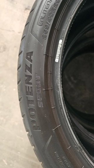 Neumáticos 255 40 20 Bridgestone