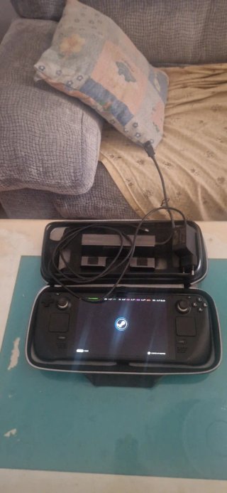 Steam Deck LCD 2TB 99% Batería + Extras