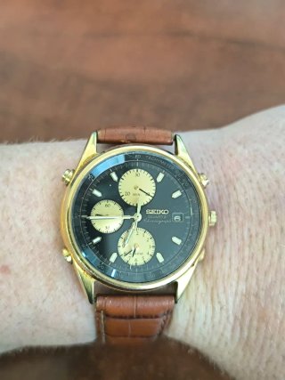 Reloj Seiko Quartz Chronograph Dorado Negro