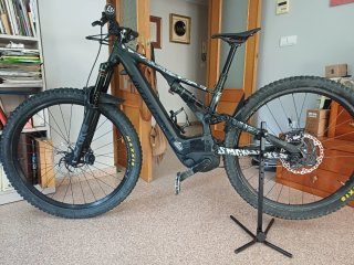 Bicicleta Eléctrica turbo levo comp talla S