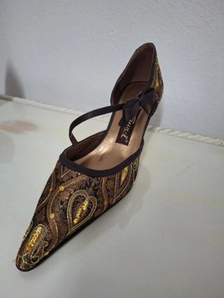 Tacones estampados
