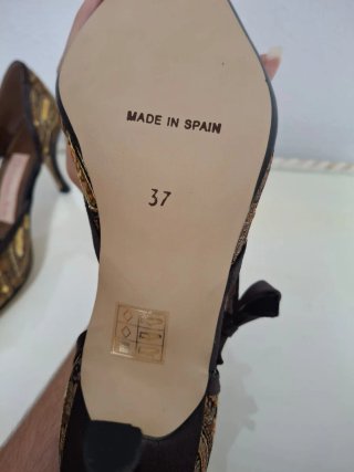 Tacones estampados