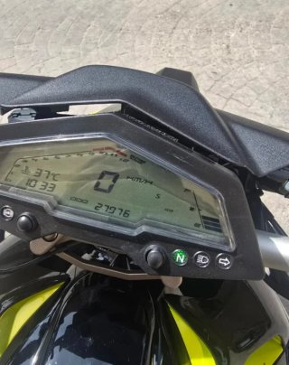 Zontes U1 125cc  Moto Negra/Amaril