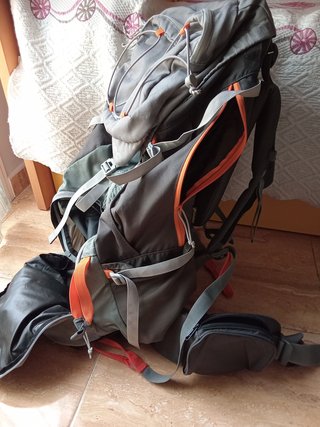 Mochila Quechua 60L Trekking Montaña