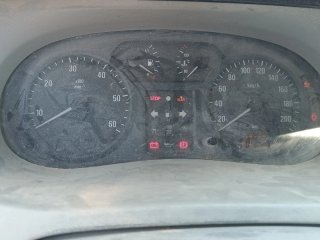 Opel Vivaro 2005