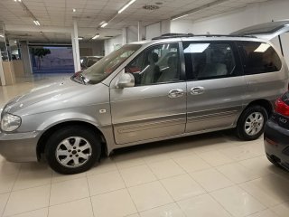 KIA Carnival 2005