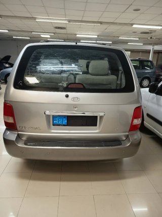 KIA Carnival 2005