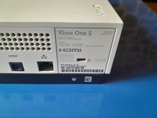 Americana xbox One S Blanca solo consola