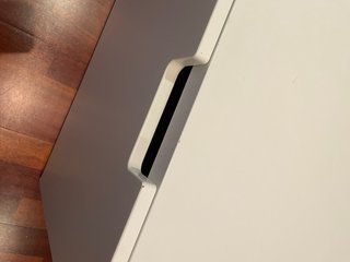 Baúl Ikea blanco con ruedas