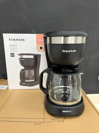 Cafetera Taurus Verona 12 Tazas Negra