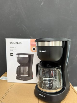 Cafetera Taurus Verona 12 Tazas Negra