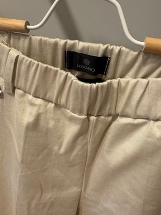 Pantalón Rango Beige. Talla 1 segun marca
