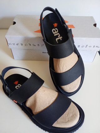 Sandalias Art Negras.