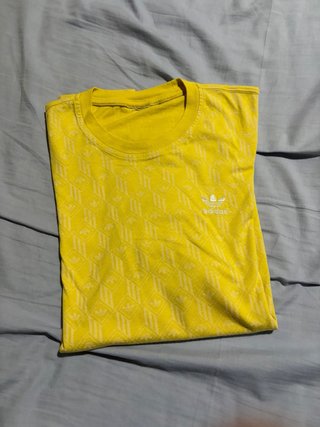 Camiseta Adidas Amarilla Talla M