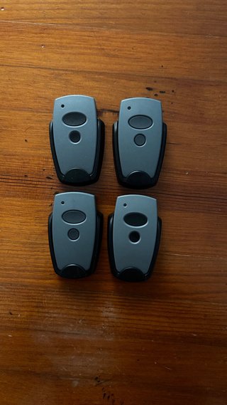4 Mandos Garaje Universal